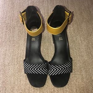 Exé block heel sandals. Size 39.